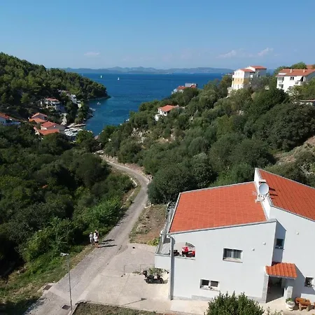 Apartman Sandro Sali