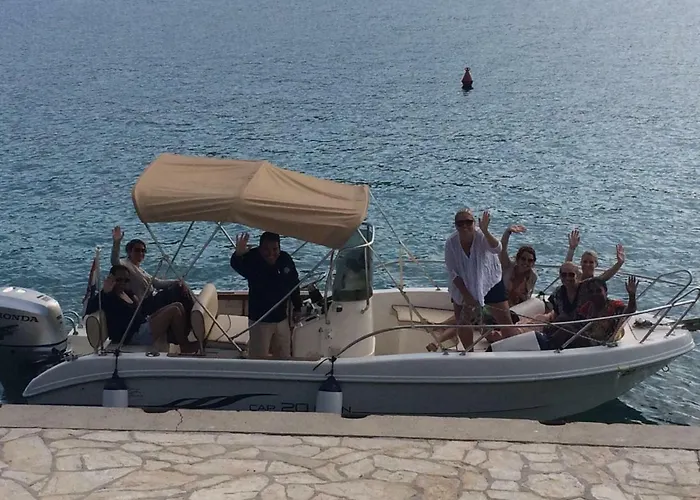 Апартаменты Sandro Сали