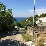 Sandro 아파트 *