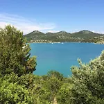 Sandro Apartman