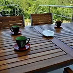 Sandro Apartman