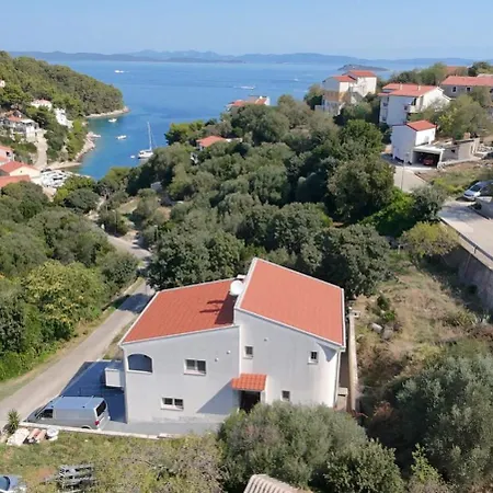 Sandro Appartement *