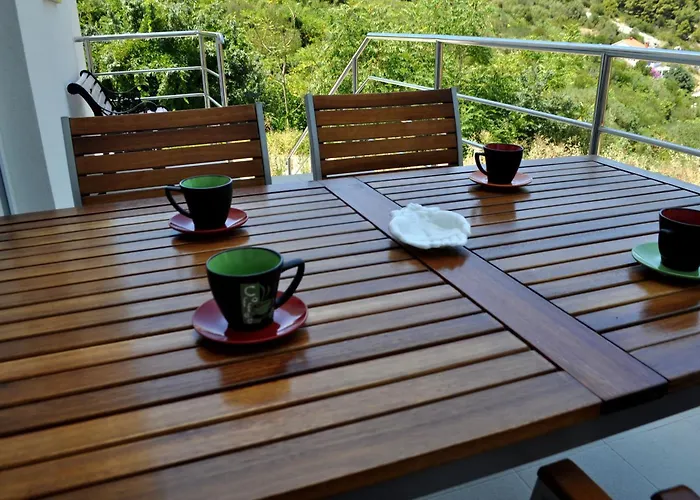 Sandro Apartment